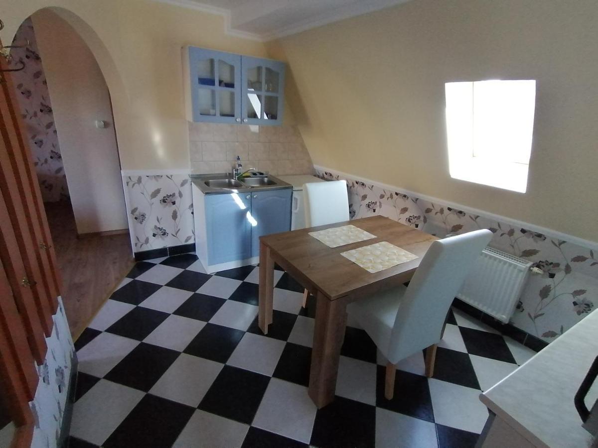 Magdalena Apartmanhaz Hévíz المظهر الخارجي الصورة